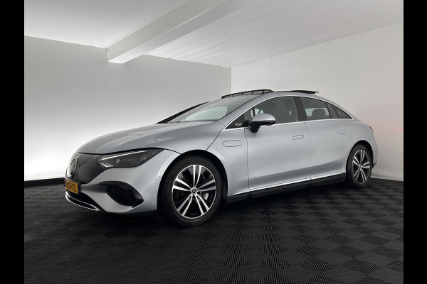 Mercedes-Benz EQE 300 Luxury Line 89 kWh [ 3-Fase ] (INCL.BTW) Aut. *PANO | FULL-LED | ADAPTIVE-CRUISE | MEMORY-PACK | TOP-VIEW | WIDE-SCREEN-DIGI-COCKPIT | NAVI-FULLMAP | DAB | COMFORT-SEATS | ECC | SHIFT-PADDLES | CAMERA | PDC | PRIVACY-GLAS