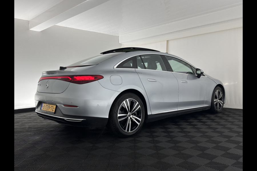 Mercedes-Benz EQE 300 Luxury Line 89 kWh [ 3-Fase ] (INCL.BTW) Aut. *PANO | FULL-LED | ADAPTIVE-CRUISE | MEMORY-PACK | TOP-VIEW | WIDE-SCREEN-DIGI-COCKPIT | NAVI-FULLMAP | DAB | COMFORT-SEATS | ECC | SHIFT-PADDLES | CAMERA | PDC | PRIVACY-GLAS