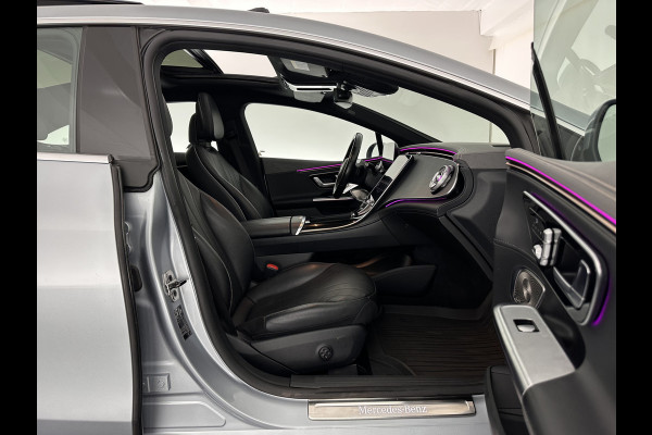 Mercedes-Benz EQE 300 Luxury Line 89 kWh [ 3-Fase ] (INCL.BTW) Aut. *PANO | FULL-LED | ADAPTIVE-CRUISE | MEMORY-PACK | TOP-VIEW | WIDE-SCREEN-DIGI-COCKPIT | NAVI-FULLMAP | DAB | COMFORT-SEATS | ECC | SHIFT-PADDLES | CAMERA | PDC | PRIVACY-GLAS