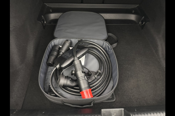 Mercedes-Benz EQE 300 Luxury Line 89 kWh [ 3-Fase ] (INCL.BTW) Aut. *PANO | FULL-LED | ADAPTIVE-CRUISE | MEMORY-PACK | TOP-VIEW | WIDE-SCREEN-DIGI-COCKPIT | NAVI-FULLMAP | DAB | COMFORT-SEATS | ECC | SHIFT-PADDLES | CAMERA | PDC | PRIVACY-GLAS