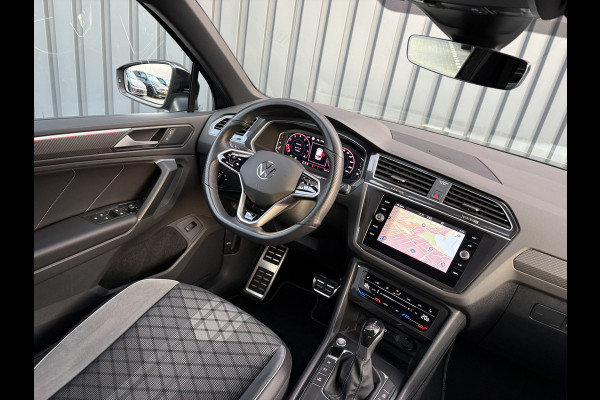 Volkswagen Tiguan 1.5 TSI R-Line Business | Trekhaak wegkl. | Keyless | 20'' | Elk. A-klep | Side Assist | IQ Light | Prijs Rijklaar!!