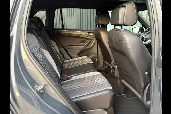 Volkswagen Tiguan 1.5 TSI R-Line Business | Trekhaak wegkl. | Keyless | 20'' | Elk. A-klep | Side Assist | IQ Light | Prijs Rijklaar!!
