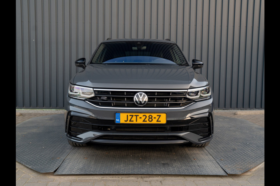 Volkswagen Tiguan 1.5 TSI R-Line Business | Trekhaak wegkl. | Keyless | 20'' | Elk. A-klep | Side Assist | IQ Light | Prijs Rijklaar!!