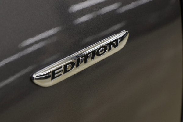 Mercedes-Benz A-Klasse 250 AMG EDITION PANO/BURM/STOELVER/SFEERVER/VOL