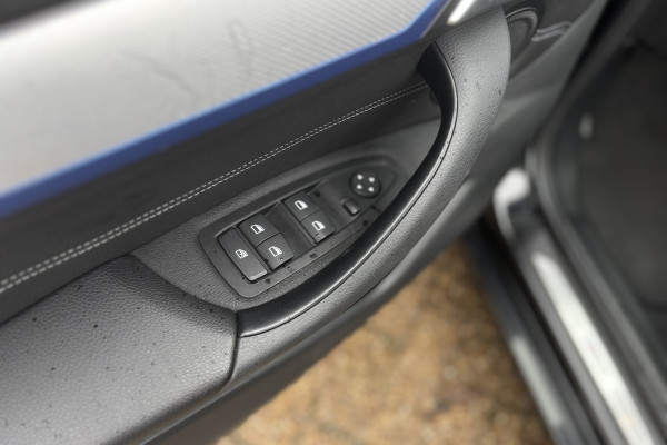 BMW X1 xDrive25e M-Sport | Panodak | Camera | Head-Up | Comfort Access | Adaptive Cruise