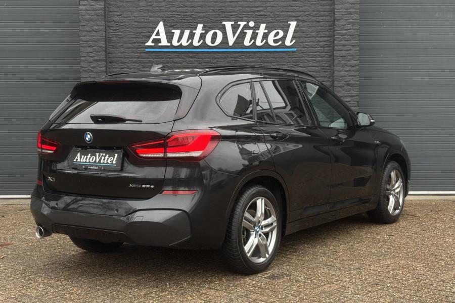 BMW X1 xDrive25e M-Sport | Panodak | Camera | Head-Up | Comfort Access | Adaptive Cruise