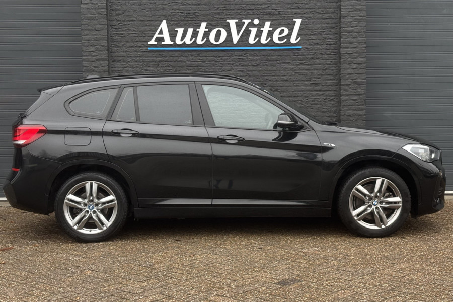 BMW X1 xDrive25e M-Sport | Panodak | Camera | Head-Up | Comfort Access | Adaptive Cruise