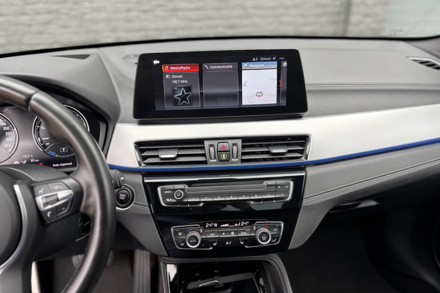 BMW X1 xDrive25e M-Sport | Panodak | Camera | Head-Up | Comfort Access | Adaptive Cruise