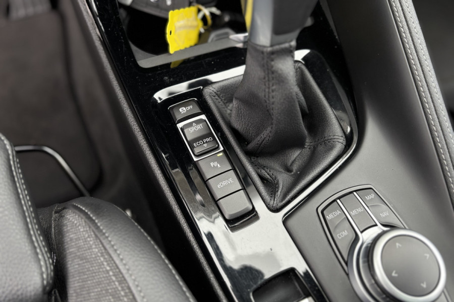 BMW X1 xDrive25e M-Sport | Panodak | Camera | Head-Up | Comfort Access | Adaptive Cruise