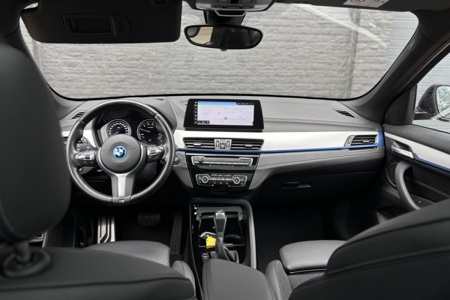 BMW X1 xDrive25e M-Sport | Panodak | Camera | Head-Up | Comfort Access | Adaptive Cruise