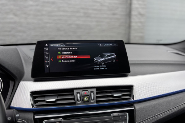 BMW X1 xDrive25e M-Sport | Panodak | Camera | Head-Up | Comfort Access | Adaptive Cruise