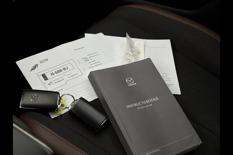 Mazda MX-30 E-SkyActiv 145 First Edition 36 kWh | Navi, ACC, Carplay/Android, Camera, Stoelverw., Climate |