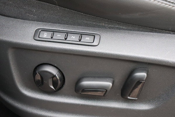 Škoda Kodiaq 1.5 TSI Bus.Ed. Plus 7persoons org.NL camera's leer+el+mem+vw schuifdak el.klep