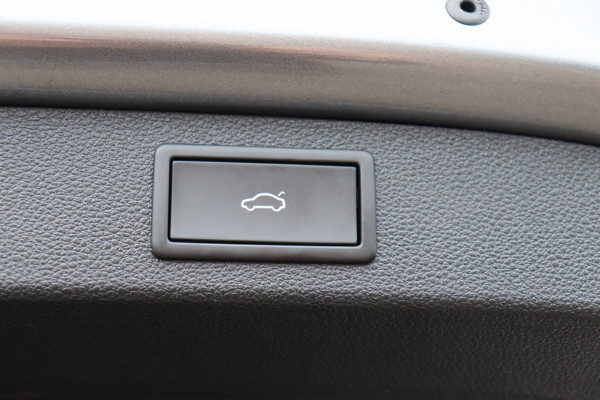 Škoda Kodiaq 1.5 TSI Bus.Ed. Plus 7persoons org.NL camera's leer+el+mem+vw schuifdak el.klep