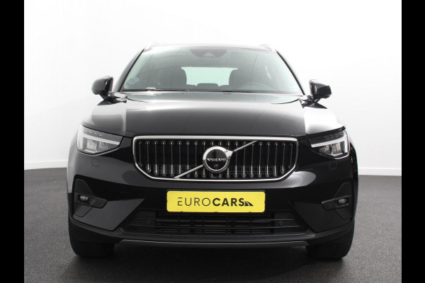Volvo XC40 1.5 T4 Plug-in hybrid Plus Bright Climate control Adaptieve cruise control Parkeersensoren Achteruitrijdcamera 360* Keyless LED Navigatie Verwarmde voorstoelen Apple Carplay/ Android Auto