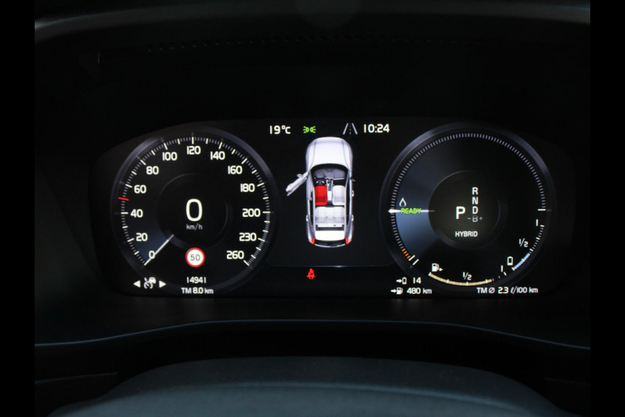 Volvo XC40 1.5 T4 Plug-in hybrid Plus Bright Climate control Adaptieve cruise control Parkeersensoren Achteruitrijdcamera 360* Keyless LED Navigatie Verwarmde voorstoelen Apple Carplay/ Android Auto