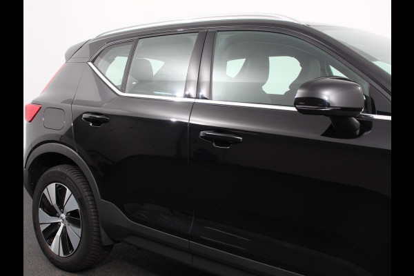 Volvo XC40 1.5 T4 Plug-in hybrid Plus Bright Climate control Adaptieve cruise control Parkeersensoren Achteruitrijdcamera 360* Keyless LED Navigatie Verwarmde voorstoelen Apple Carplay/ Android Auto