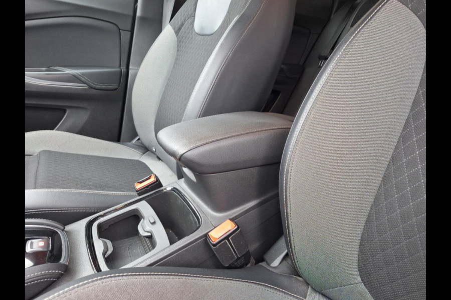 Opel Grandland X 1.2 Turbo Business Edition | Trekhaak | Navi | Camera | Airco | Cruise | Recente distributieriem |