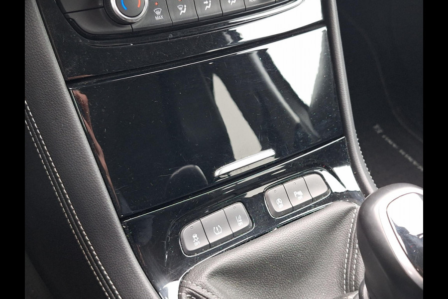 Opel Grandland X 1.2 Turbo Business Edition | Trekhaak | Navi | Camera | Airco | Cruise | Recente distributieriem |