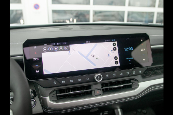 Jeep Compass First Edition 74 kWh | Uit voorraad leverbaar !| Adapt. Cruise | Camera | Carplay | 20" | Elektr. A-Klep | Navi | Winter Pack | Schuif/Kanteldak | Premium Pack | Conv. Pack | Warmtepomp