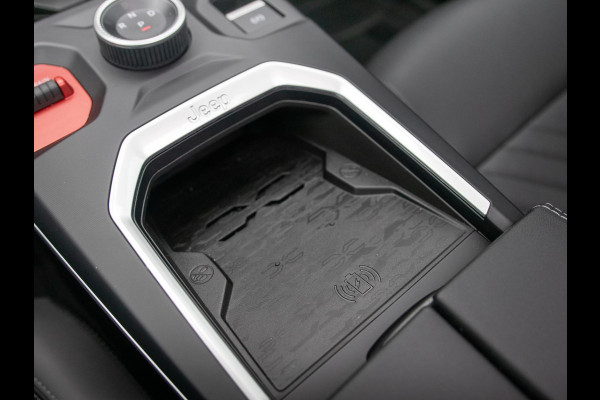 Jeep Compass First Edition 74 kWh | Uit voorraad leverbaar !| Adapt. Cruise | Camera | Carplay | 20" | Elektr. A-Klep | Navi | Winter Pack | Schuif/Kanteldak | Premium Pack | Conv. Pack | Warmtepomp