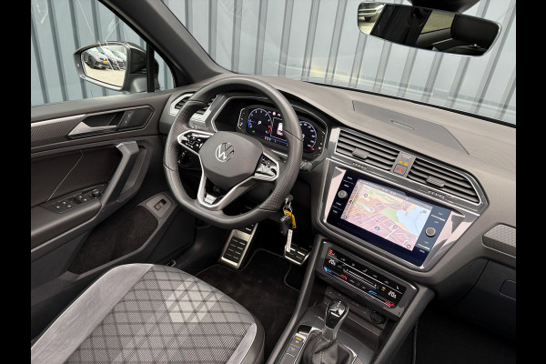 Volkswagen Tiguan 1.5 TSI R-Line Business | Black Style | Panodak | Elk. A-klep | IQ Light | Prijs Rijklaar!!