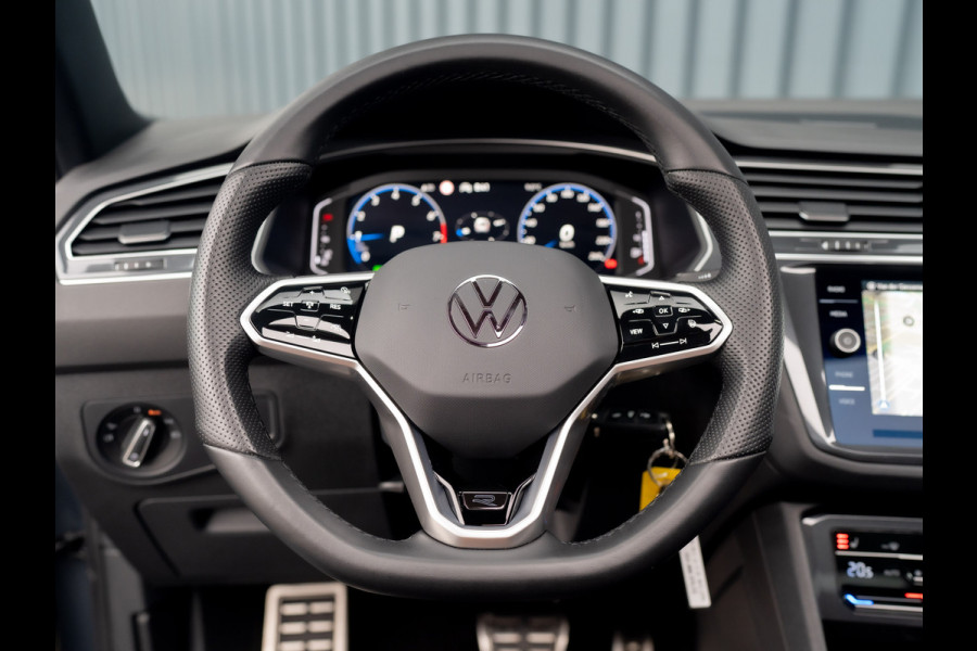Volkswagen Tiguan 1.5 TSI R-Line Business | Black Style | Panodak | Elk. A-klep | IQ Light | Prijs Rijklaar!!