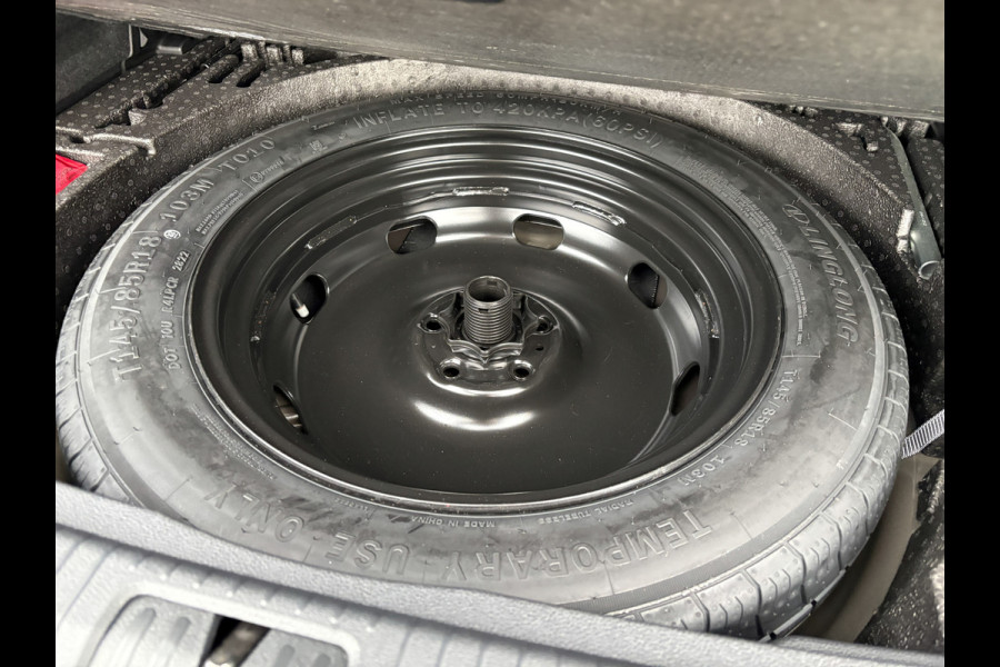 Volkswagen Tiguan 1.5 TSI R-Line Business | Black Style | Panodak | Elk. A-klep | IQ Light | Prijs Rijklaar!!