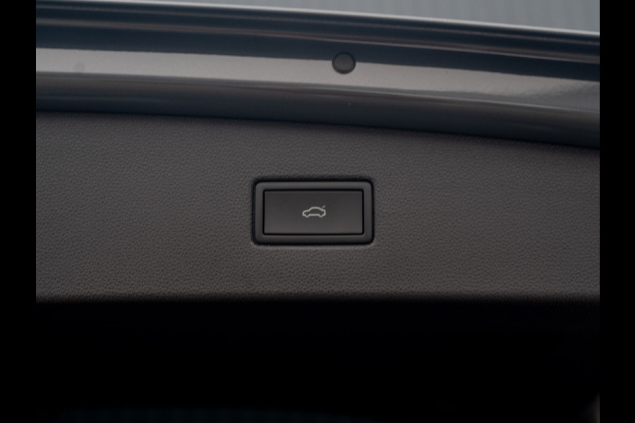 Volkswagen Tiguan 1.5 TSI R-Line Business | Black Style | Panodak | Elk. A-klep | IQ Light | Prijs Rijklaar!!