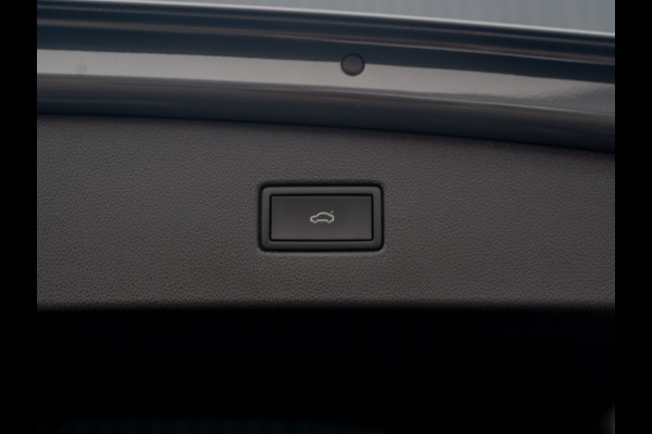 Volkswagen Tiguan 1.5 TSI R-Line Business | Black Style | Panodak | Elk. A-klep | IQ Light | Prijs Rijklaar!!