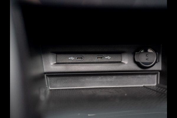 Volkswagen Tiguan 1.5 TSI R-Line Business | Black Style | Panodak | Elk. A-klep | IQ Light | Prijs Rijklaar!!