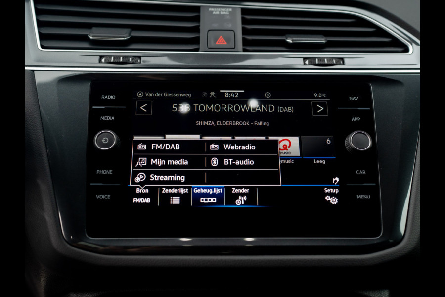 Volkswagen Tiguan 1.5 TSI R-Line Business | Black Style | Panodak | Elk. A-klep | IQ Light | Prijs Rijklaar!!