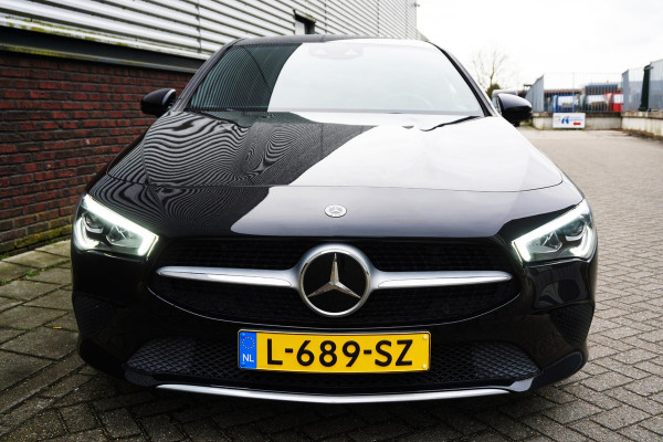 Mercedes-Benz CLA-Klasse Shooting Brake 200 Business Solution Luxury/Leer/Rijassist/1e Eig /Dealeronderhouden.