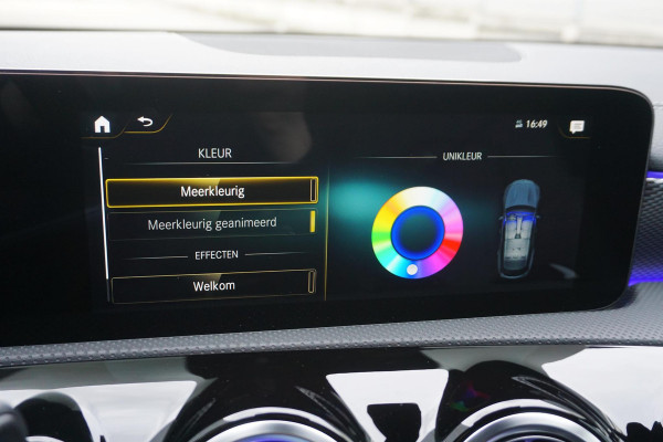 Mercedes-Benz CLA-Klasse Shooting Brake 200 Business Solution Luxury/Leer/Rijassist/1e Eig /Dealeronderhouden.