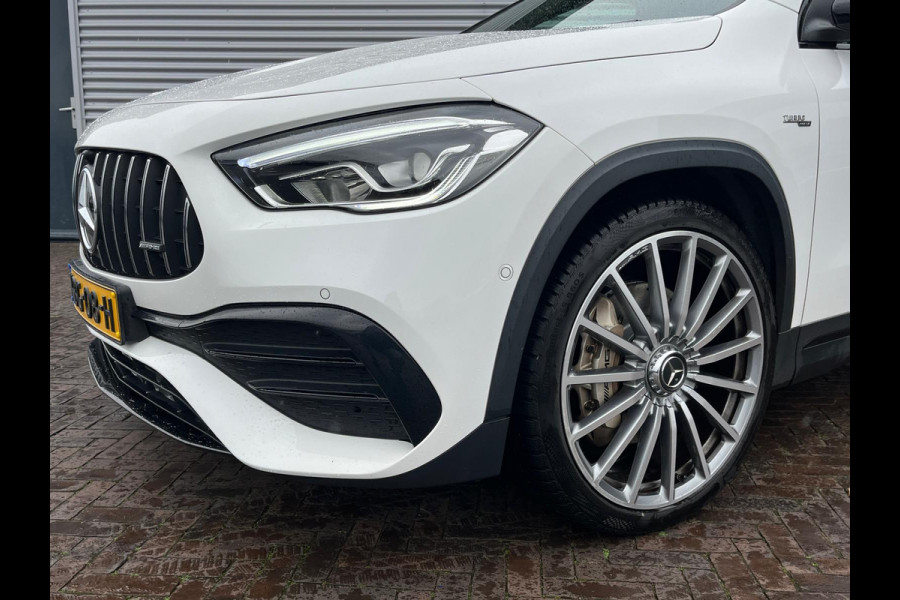 Mercedes-Benz GLA AMG 35 4MATIC panorama night trekhaak vol vol