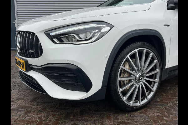 Mercedes-Benz GLA AMG 35 4MATIC panorama night trekhaak vol vol