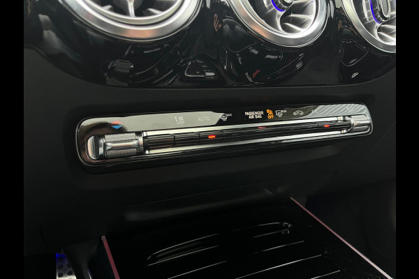 Mercedes-Benz GLA AMG 35 4MATIC panorama night trekhaak vol vol