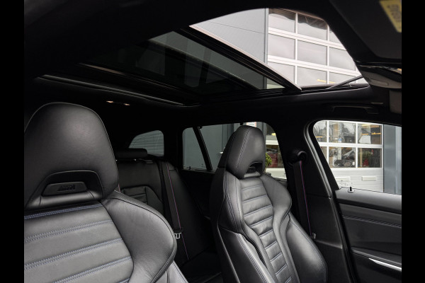 BMW 3 Serie Touring 330e xDrive M-Sport | Pano | M-Kuipstoelen + Leder + Memory | Laser | HUD | Widescreen |