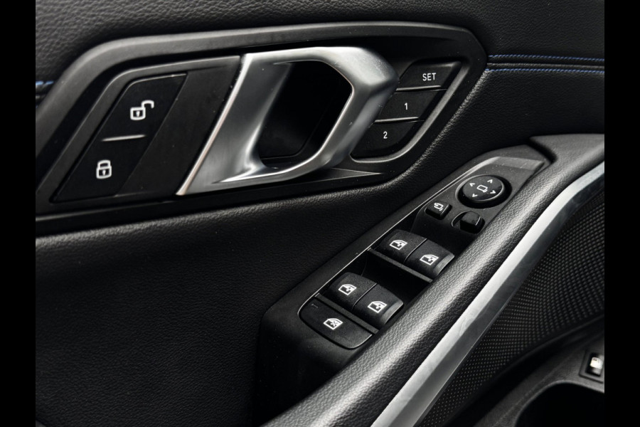 BMW 3 Serie Touring 330e xDrive M-Sport | Pano | M-Kuipstoelen + Leder + Memory | Laser | HUD | Widescreen |