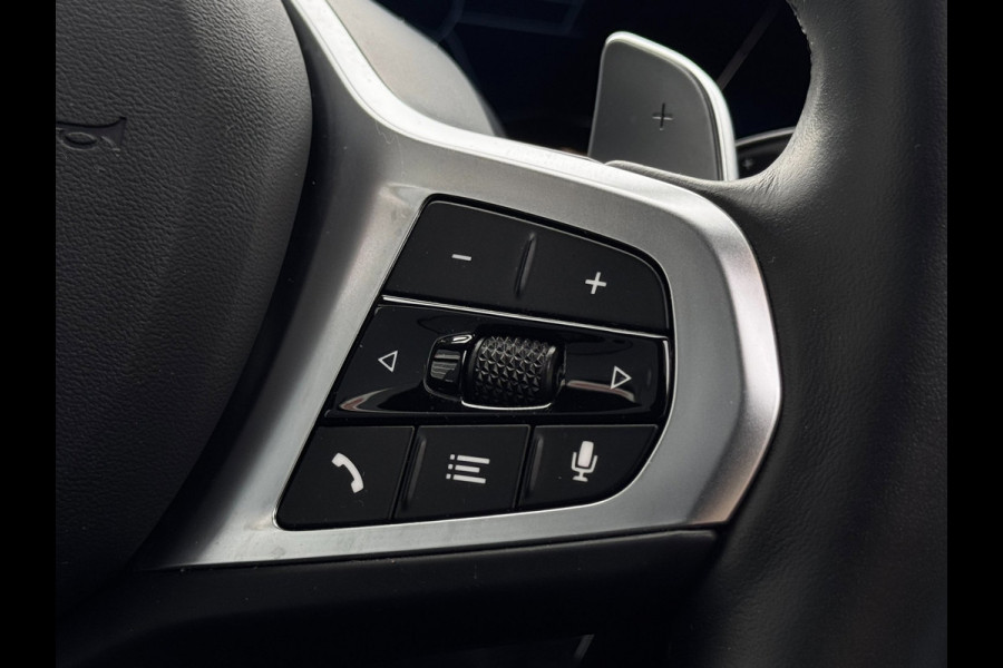 BMW 3 Serie Touring 330e xDrive M-Sport | Pano | M-Kuipstoelen + Leder + Memory | Laser | HUD | Widescreen |