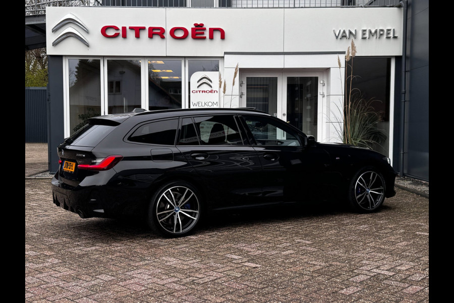 BMW 3 Serie Touring 330e xDrive M-Sport | Pano | M-Kuipstoelen + Leder + Memory | Laser | HUD | Widescreen |