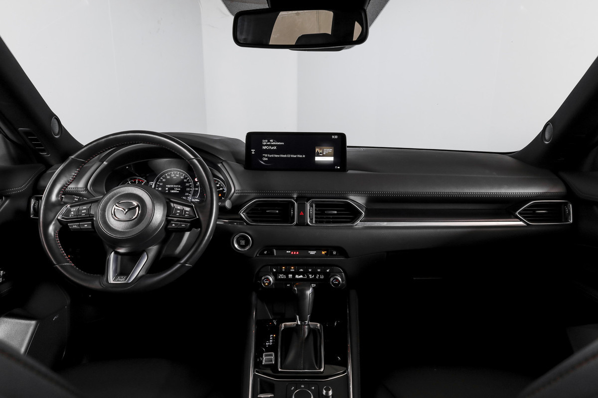 Mazda CX-5 2.0 SkyActiv-G 165 Homura | Bose | Adapt. Cruise | Stoel-+Stuurverw. | PDC | 360 Camera | NAV + APP. Connect | ECC | DAB | LM 19" |