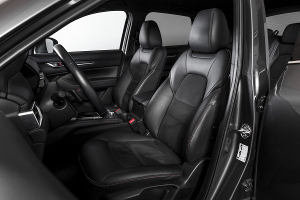 Mazda CX-5 2.0 SkyActiv-G 165 Homura | Bose | Adapt. Cruise | Stoel-+Stuurverw. | PDC | 360 Camera | NAV + APP. Connect | ECC | DAB | LM 19" |