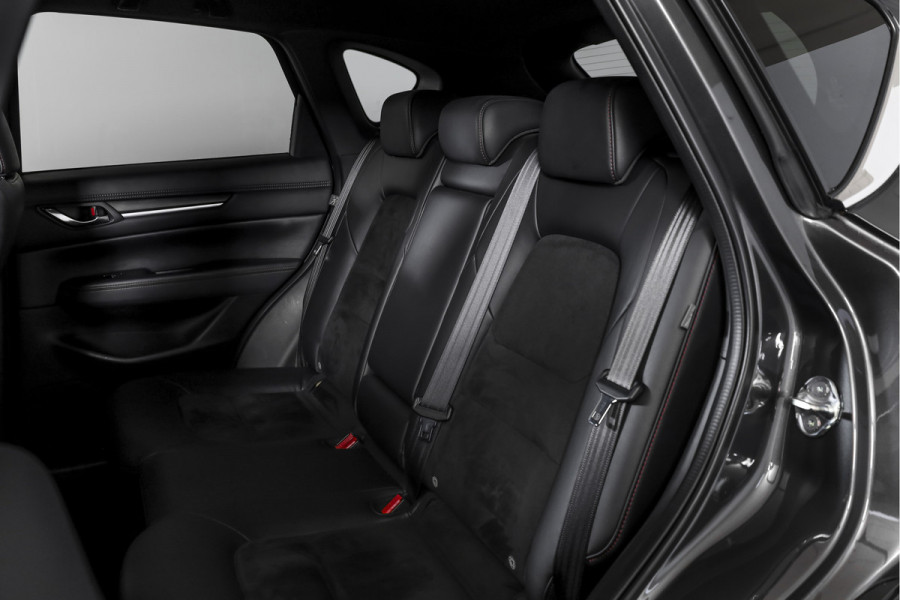 Mazda CX-5 2.0 SkyActiv-G 165 Homura | Bose | Adapt. Cruise | Stoel-+Stuurverw. | PDC | 360 Camera | NAV + APP. Connect | ECC | DAB | LM 19" |