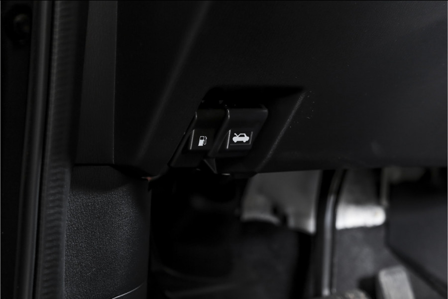 Mazda CX-5 2.0 SkyActiv-G 165 Homura | Bose | Adapt. Cruise | Stoel-+Stuurverw. | PDC | 360 Camera | NAV + APP. Connect | ECC | DAB | LM 19" |