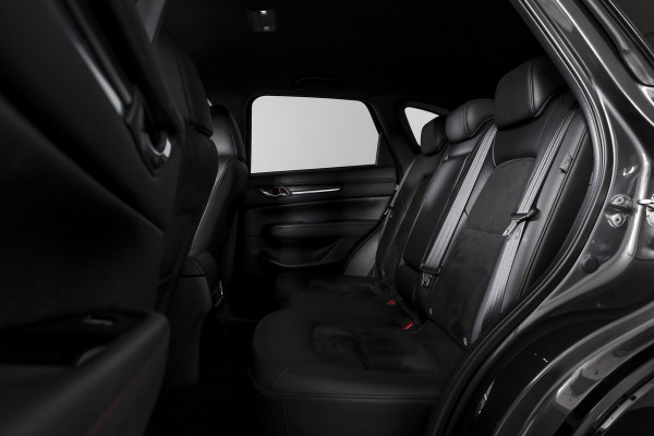 Mazda CX-5 2.0 SkyActiv-G 165 Homura | Bose | Adapt. Cruise | Stoel-+Stuurverw. | PDC | 360 Camera | NAV + APP. Connect | ECC | DAB | LM 19" |