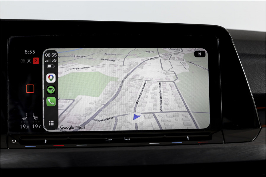 Volkswagen Golf 1.4 eHybrid Style | S/K-Panodak | Elek. Trekhaak | Dig. Cockpit | Adapt. Cruise | Stoel-+Stuurverw. | PDC | Camera | NAV + App. Connect | ECC | LM 18" |