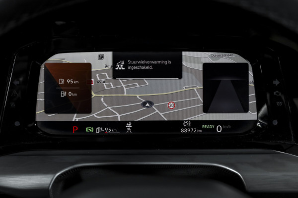 Volkswagen Golf 1.4 eHybrid Style | S/K-Panodak | Elek. Trekhaak | Dig. Cockpit | Adapt. Cruise | Stoel-+Stuurverw. | PDC | Camera | NAV + App. Connect | ECC | LM 18" |