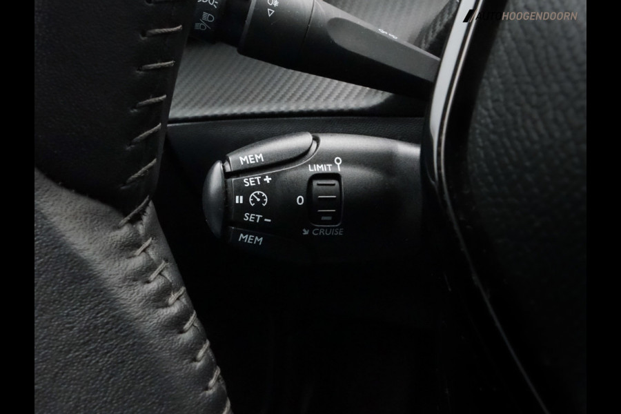 Peugeot 2008 1.2 PureTech Active Pack Luxe (APPLE CARPLAY,CRUISE,PARKEERSENSOREN,LM-VELGEN,COMFORT-STOELEN,LED,TOPCONDITIE)