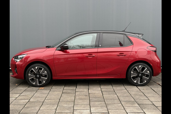 Opel CORSA-E BWJ 10-2020 | GS Line 136PK 50 kWh | PANO DAK | CAMERA A | CLIMA | NAVI | SPORTSTOELEN | CARPLAY | PDC 2X